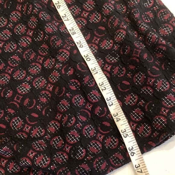 Max studio burgundy and black textured dress with elbow length sleeves small - Picture 7 of 8